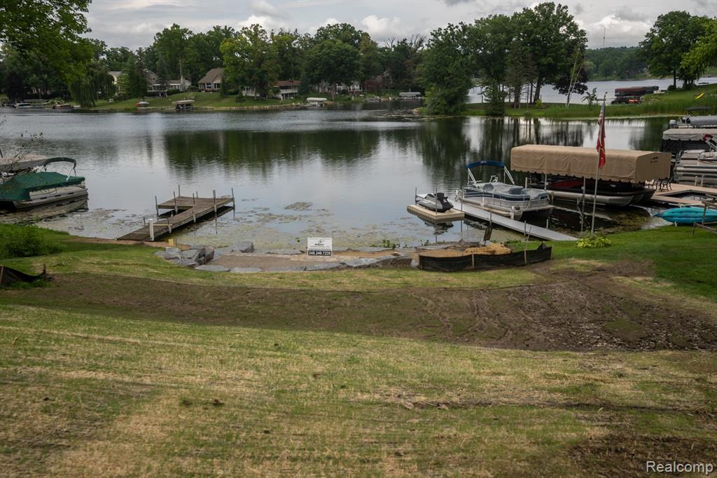 10418 KING Road, Davisburg, MI 48350 — Photo 56