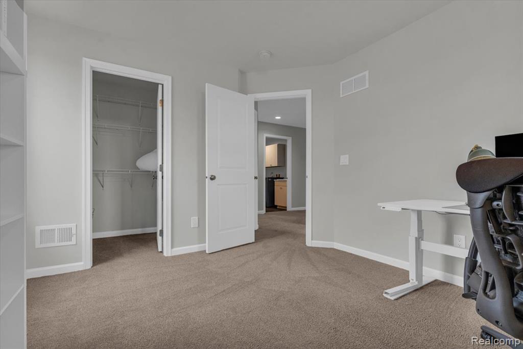 50763 Amberwood Court, Canton, MI 48188 — Photo 33