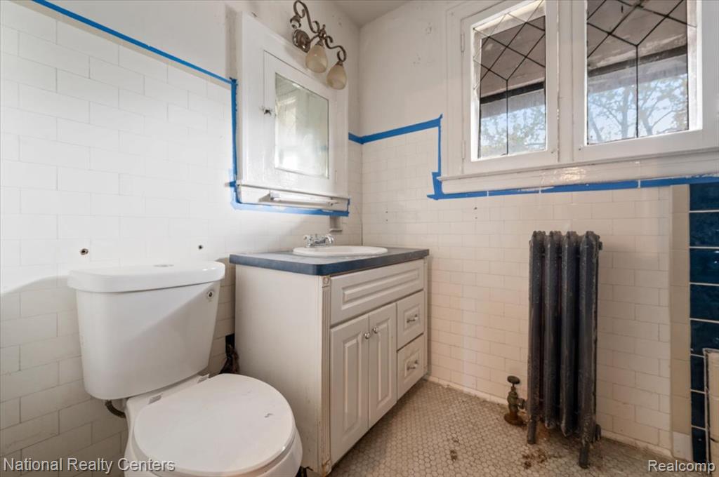 75 McLean Street, Highland Park, MI 48203 — Photo 16