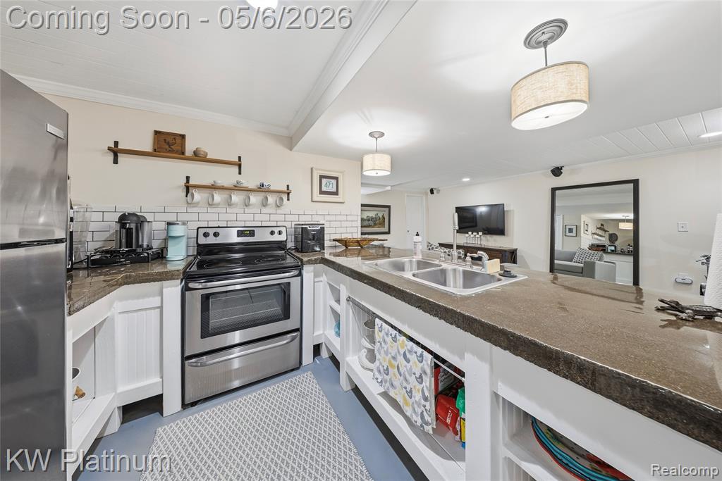 16475 Haverhill Drive, Macomb, MI 48044 — Photo 44