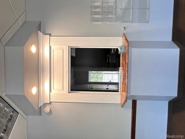 5084 VILLA LINDE Parkway, 5, Flint, MI 48532 — Photo 2
