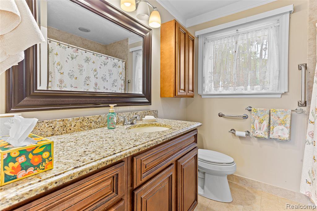 40610 Rock Hill Street, Novi, MI — Photo 14