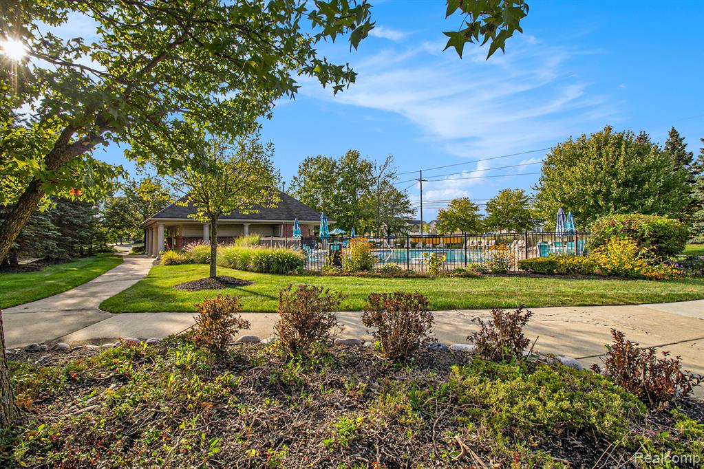 47975 CARDIFF Avenue, Canton, MI 48188 — Photo 17