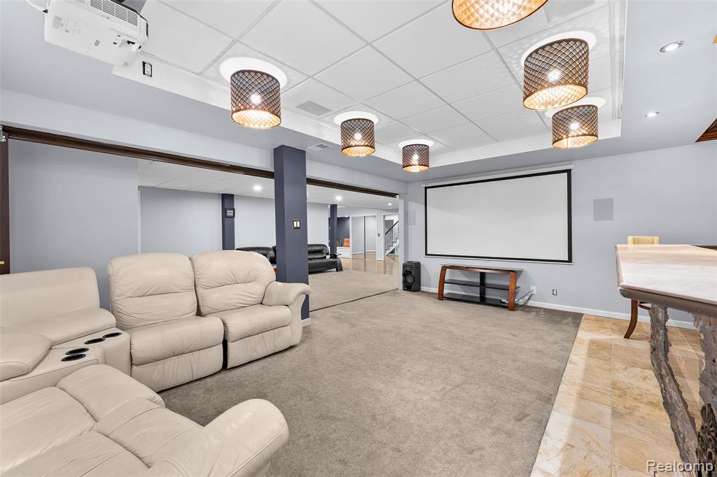 4476 Woodcliff Court, Rochester, MI 48306 — Photo 48