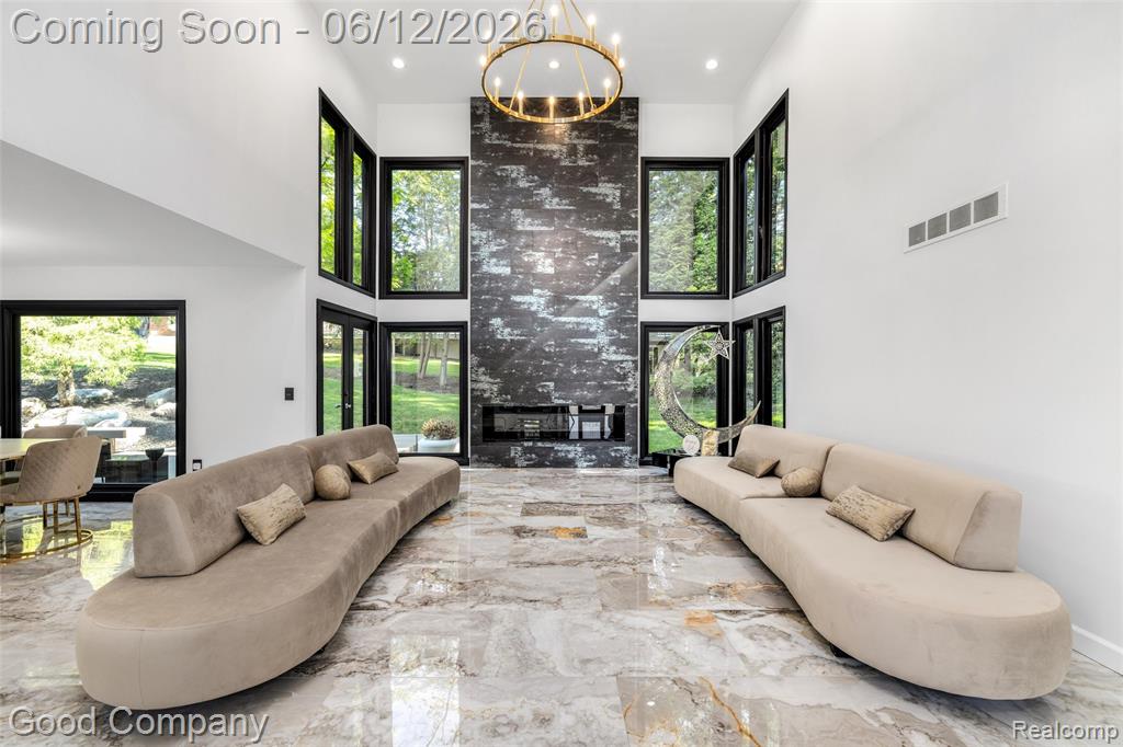 3176 Chambord Drive, West Bloomfield, MI 48323 — Photo 5