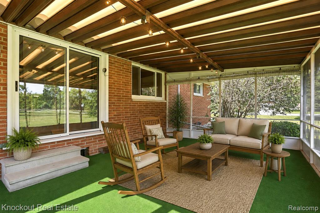 5992 Dubois Road, Vassar, MI 48768 — Photo 24