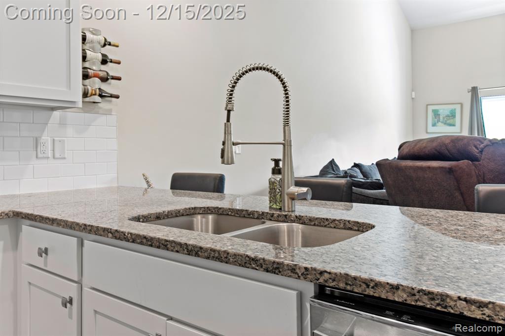 13819 Christina Lane, Van Buren, MI 48111 — Photo 6