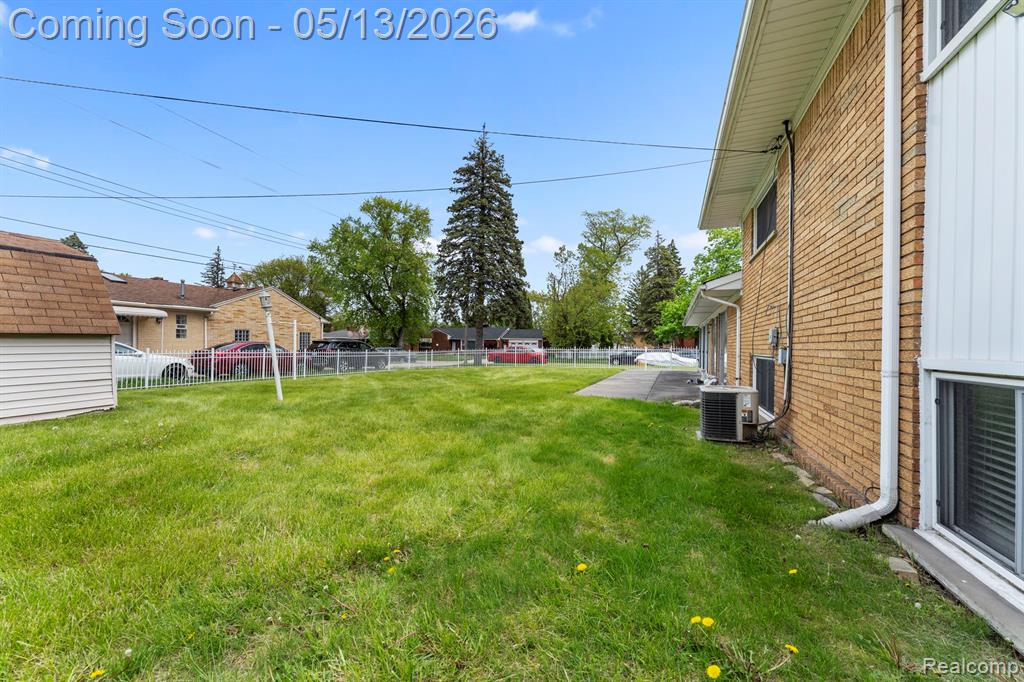 23410 Joy Road, Redford, MI 48239 — Photo 23