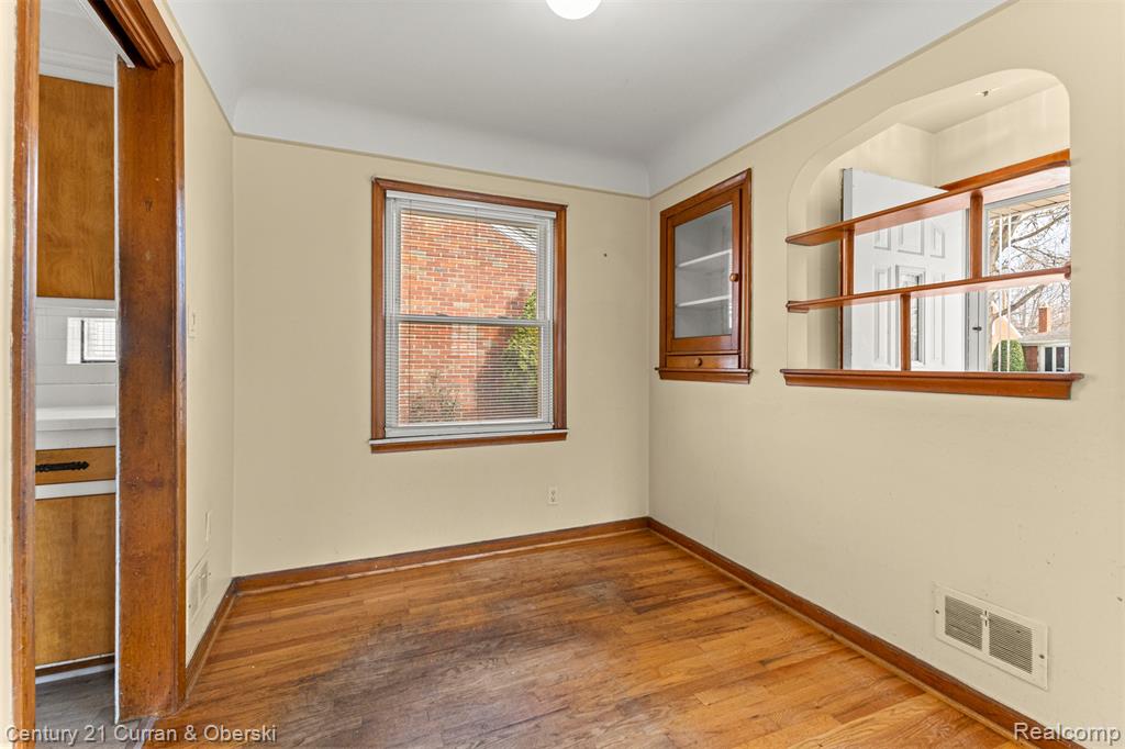 7668 Cortland Avenue, Allen Park, MI 48101 — Photo 10