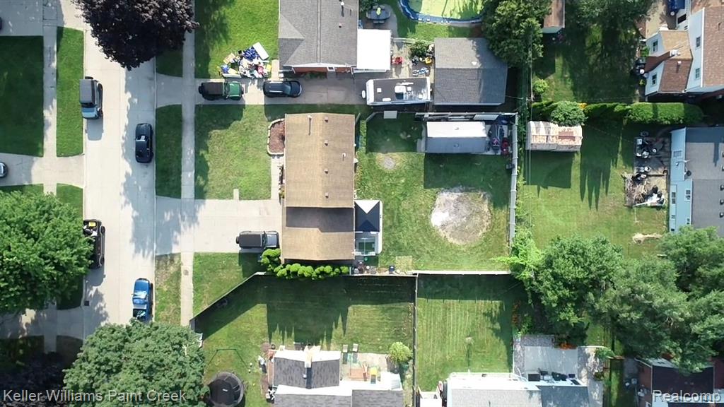 8453 Smethwick Road, Sterling Heights, MI 48312 — Photo 24