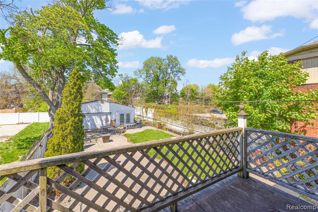 2425 W Grand Boulevard - Photo 5