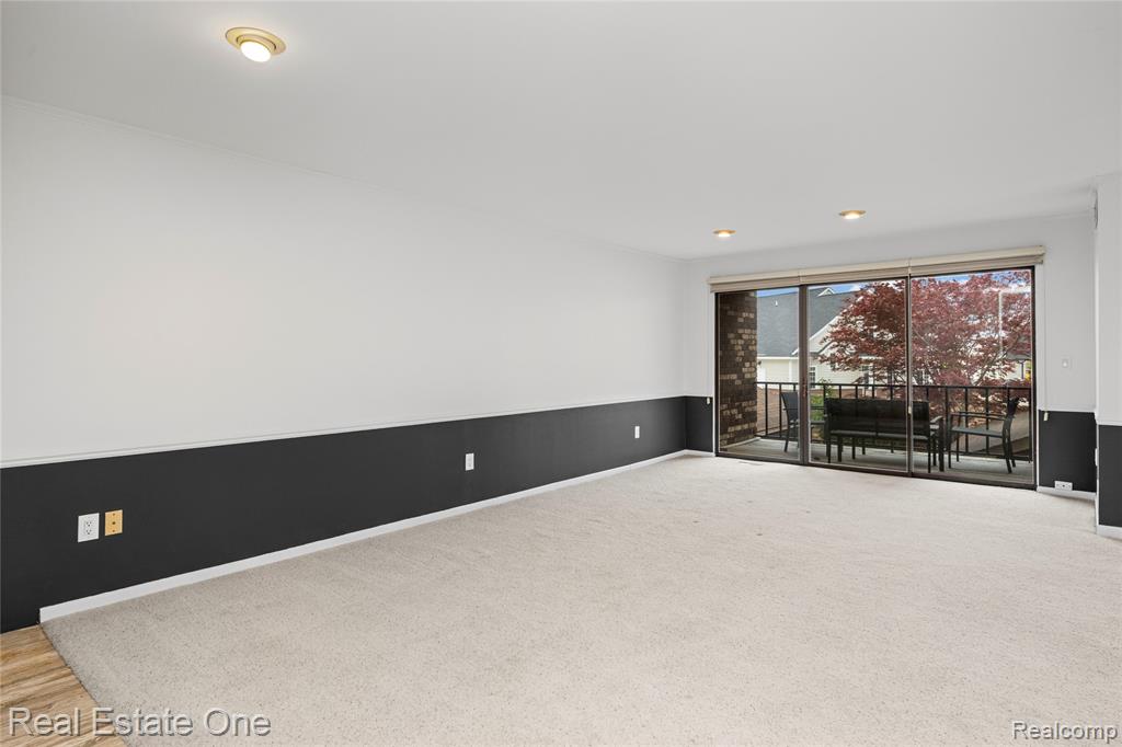 4320 Knightsbridge Lane, West Bloomfield, MI 48323 — Photo 9