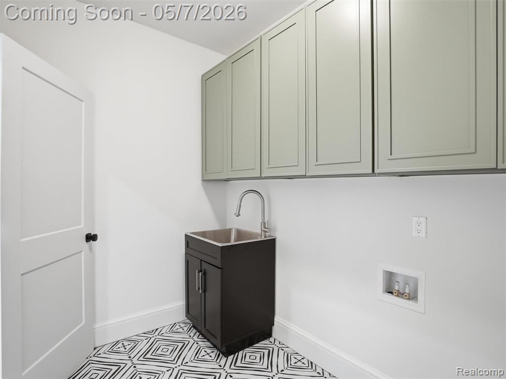 41225 Belvidere Street, Harrison Township, MI — Photo 36