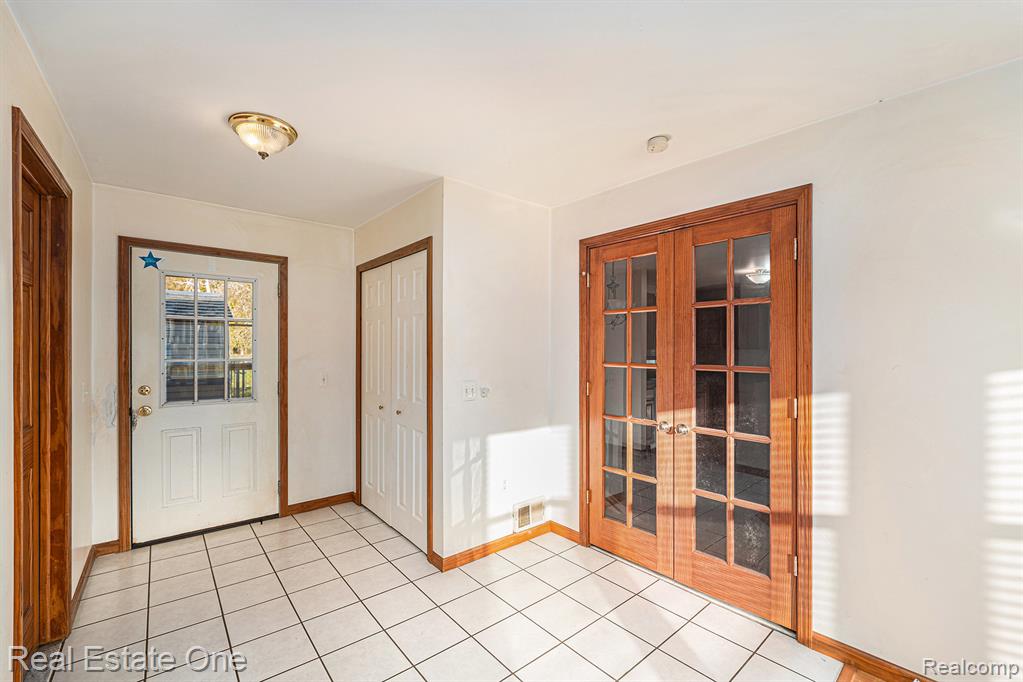6295 N Beck Road, Canton, MI 48187 — Photo 12