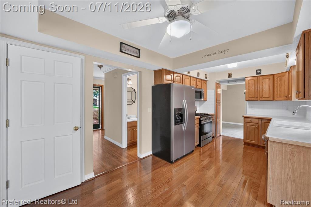 46596 Maidstone Road, Canton, MI 48187 — Photo 22