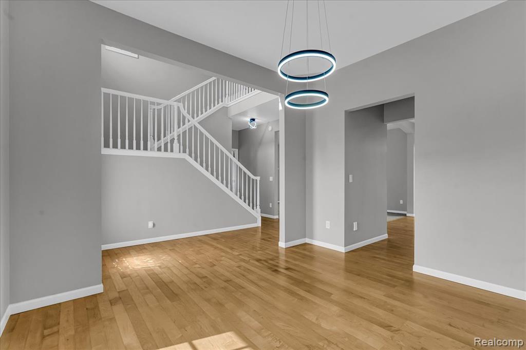 8327 Parkside Drive, Grand Blanc, MI 48439 — Photo 21