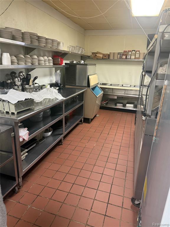 3457 N GENESEE Road, Flint, MI 48506 — Photo 8