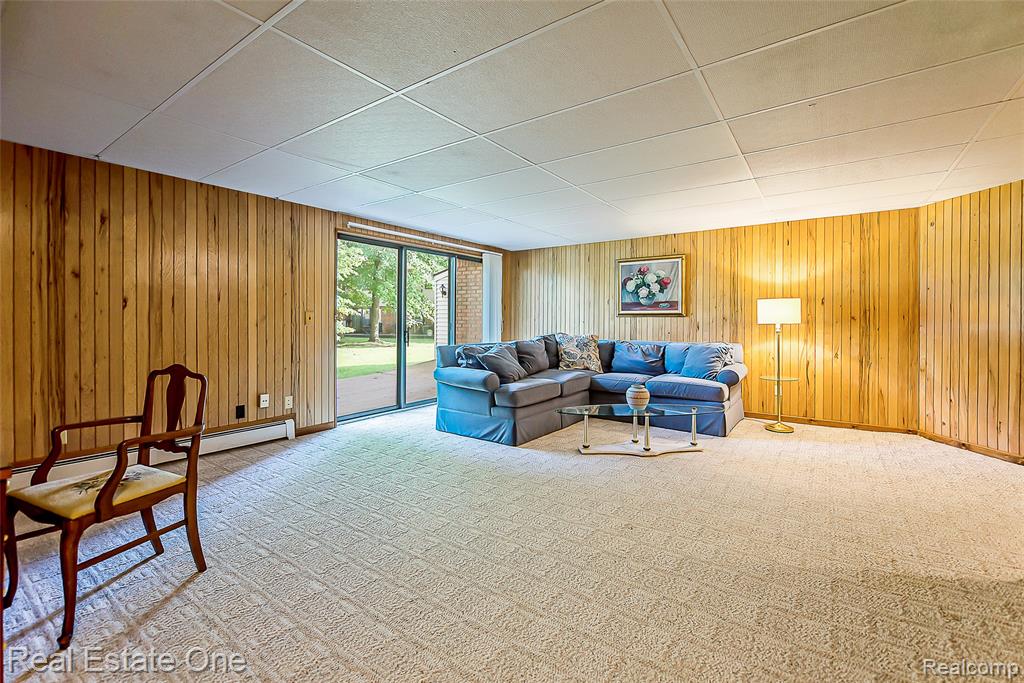 62177 TICONDEROGA, 4, South Lyon, MI 48178 — Photo 24