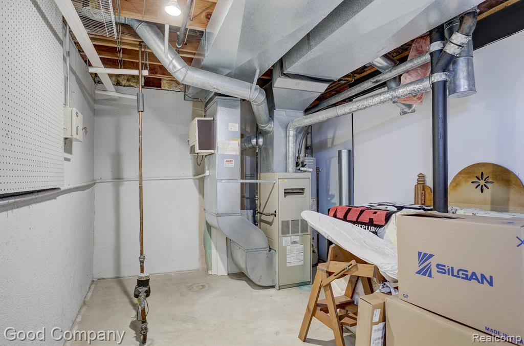 4408 Rochester Road, Royal Oak, MI 48073 — Photo 38