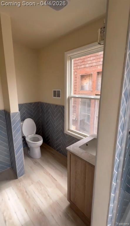 2235 Harding Street, Detroit, MI 48214 — Photo 30