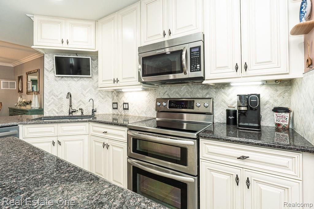 820 Quatro Lane, Addison, MI 48367 — Photo 15