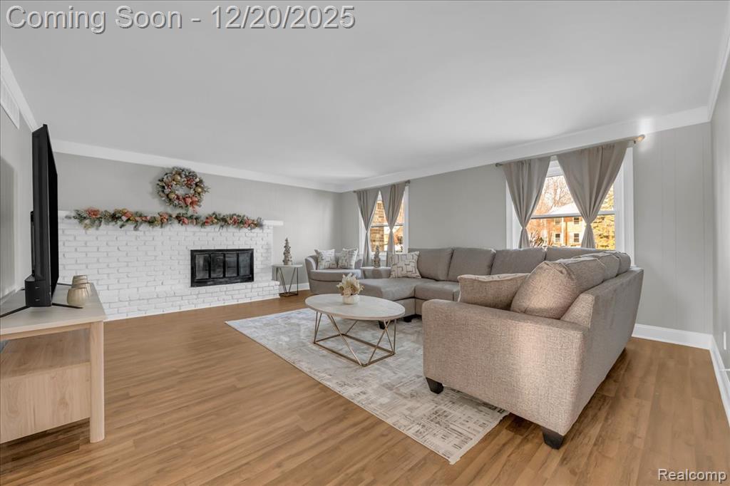 518 Charing Cross Drive, Grand Blanc, MI 48439 — Photo 23