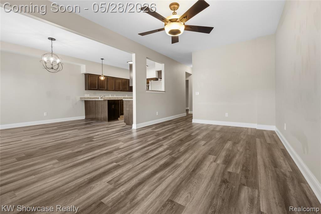 24871 Valleywood Drive, 47, South Lyon, MI 48178 — Photo 9