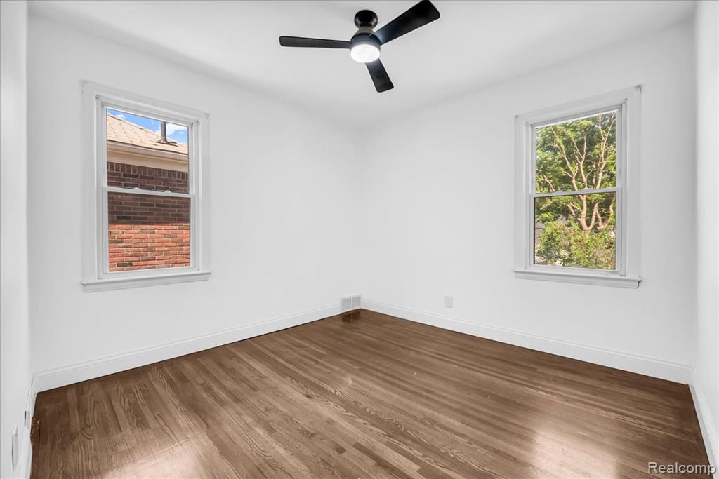 19156 Greenlawn Street, Detroit, MI 48221 — Photo 19