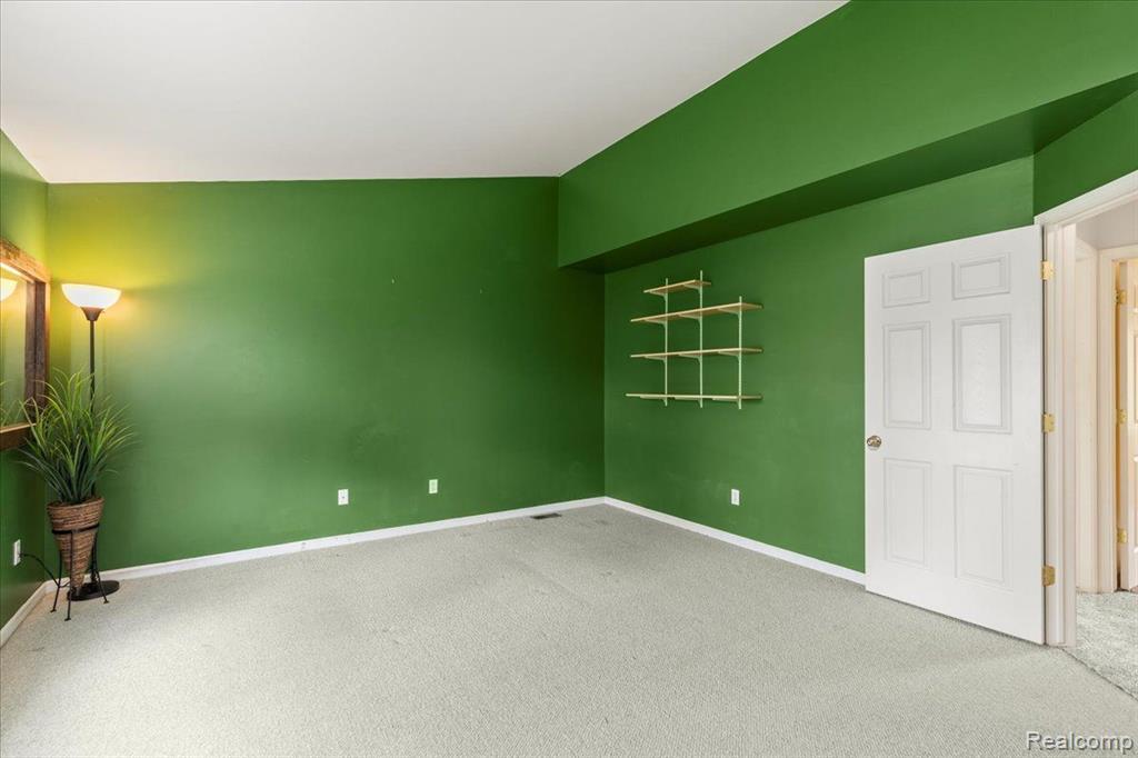 436 Pine Valley Court, Oxford, MI 48371 — Photo 26
