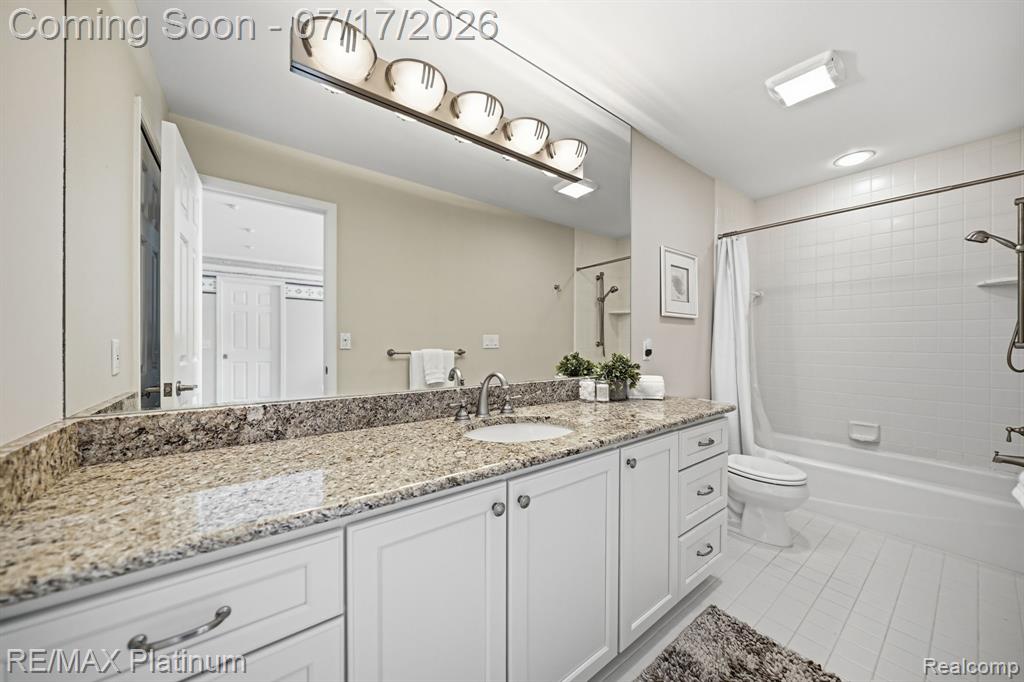 5458 Lake Ridge Drive, Brighton, MI 48116 — Photo 34