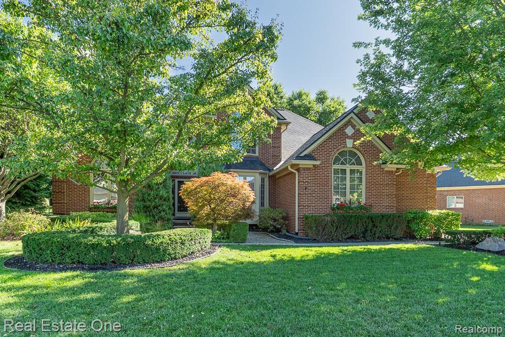 6615 Chatham Circle, Rochester Hills, MI 48306 — Photo 57