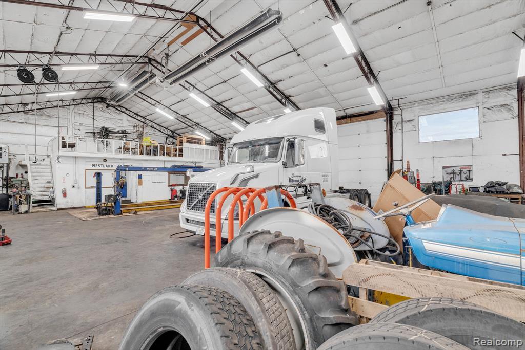 1475 S Newburgh Road, Westland, MI, 48186