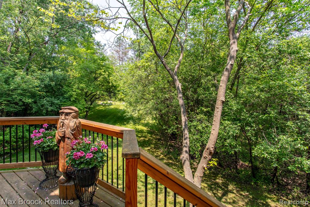 6524 Pleasant Lake Court, West Bloomfield, MI — Photo 67