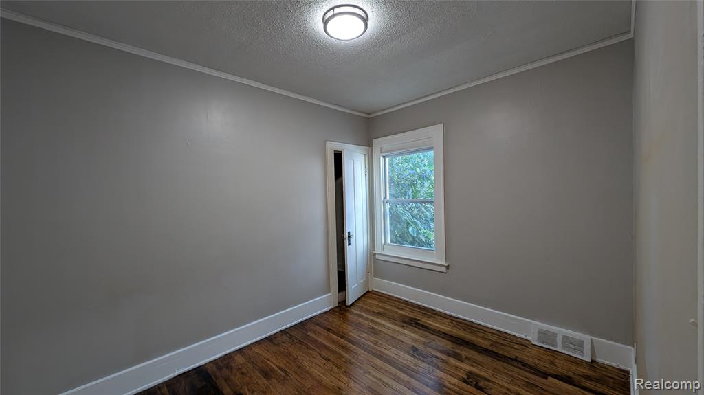 369 Newport Street, Detroit, MI, 48215