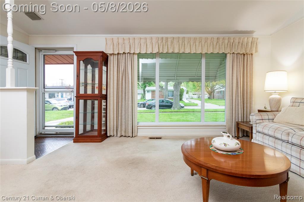 5387 Vivian Street, Dearborn Heights, MI 48125 — Photo 3