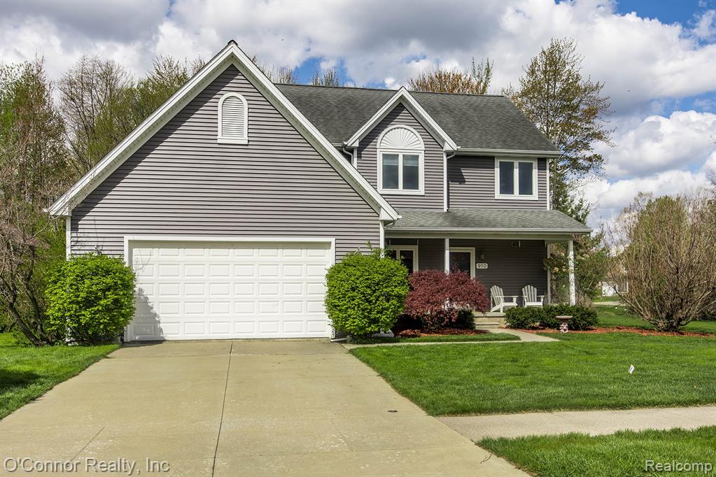 910 Hunter Court, Marysville, MI 48040 — Photo 39