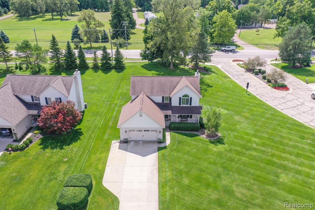 687 SANDPIPER Way, Oxford, MI 48371 — Photo 12