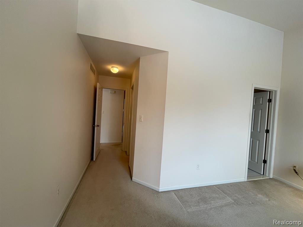 10385 Tophill, Hartland, MI 48353 — Photo 21
