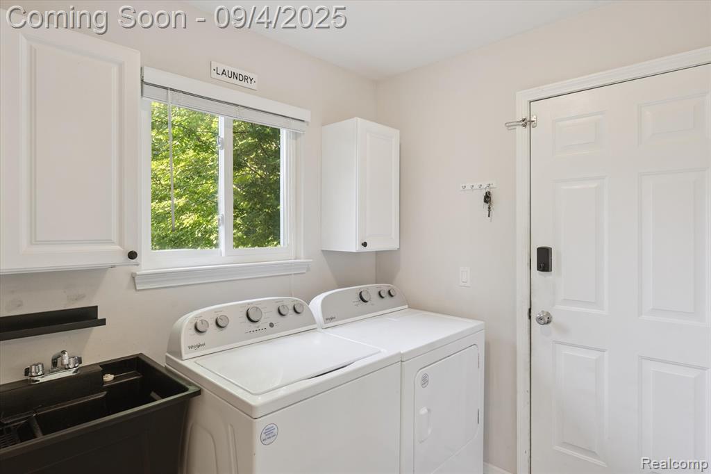 918 E Caroline Street, Fenton, MI 48430 — Photo 19