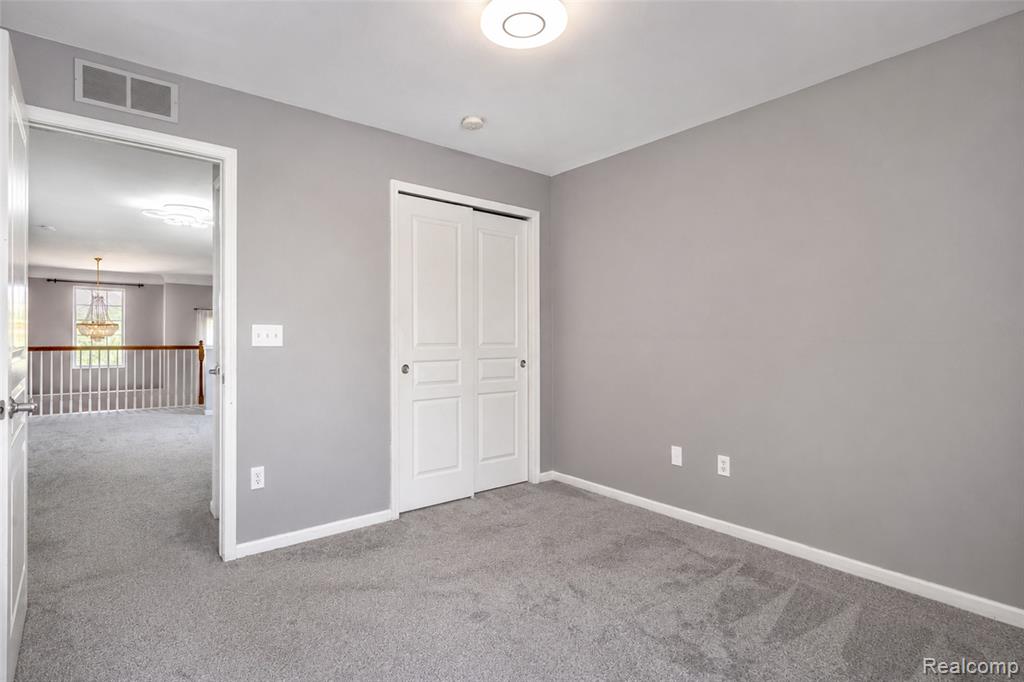 45149 Bartlett Drive, Novi, MI — Photo 31
