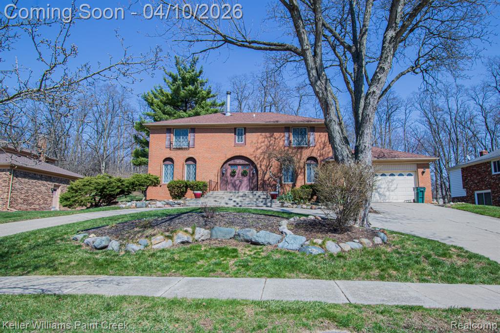 2800 Homewood Drive, Troy, MI 48098 — Photo 2