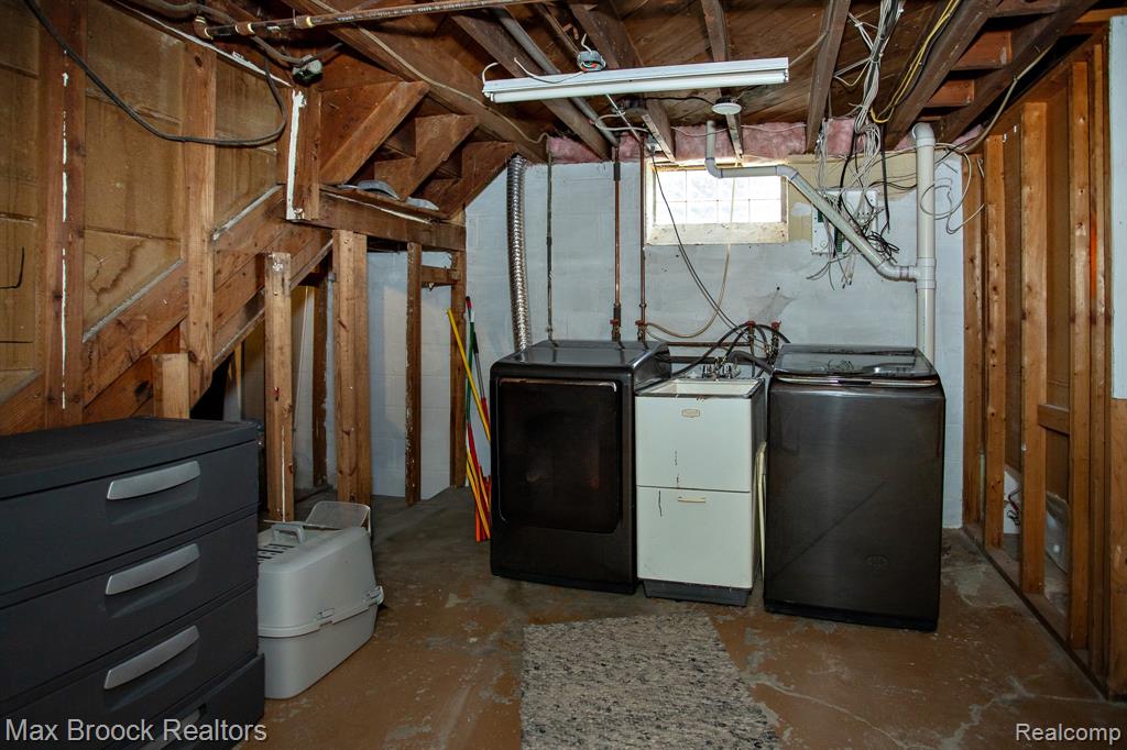 10564 Lasalle Boulevard, Huntington Woods, MI — Photo 39
