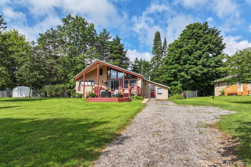 6790 WESTGATE Drive, Laingsburg, MI 48848 — Photo 41