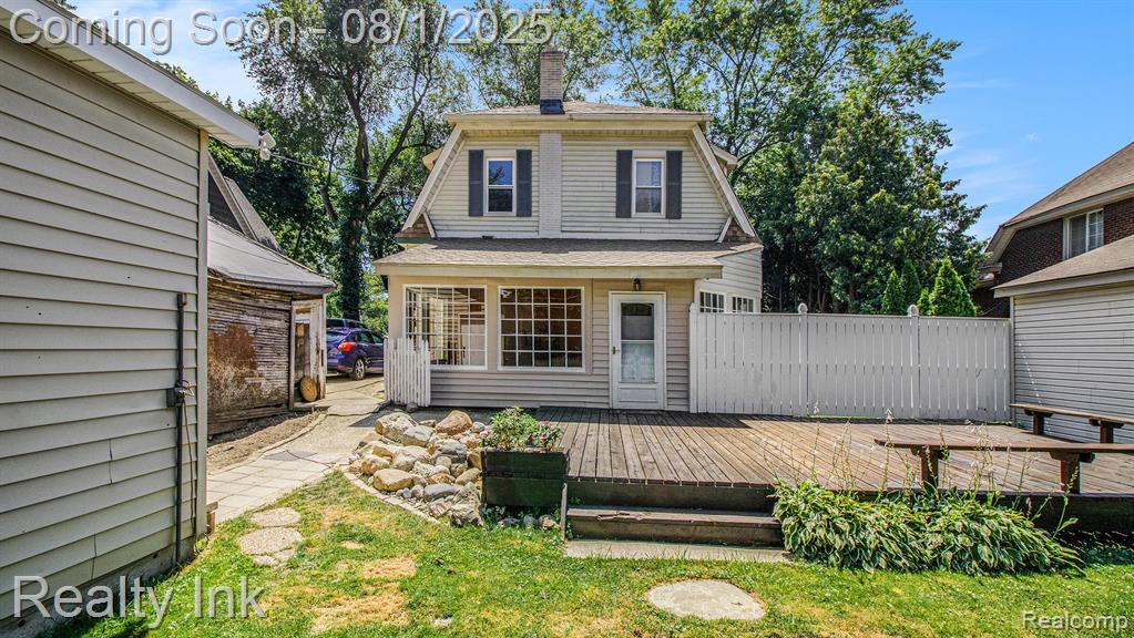 9820 BYROMAR Lane, Grosse Ile, MI 48138 — Photo 16