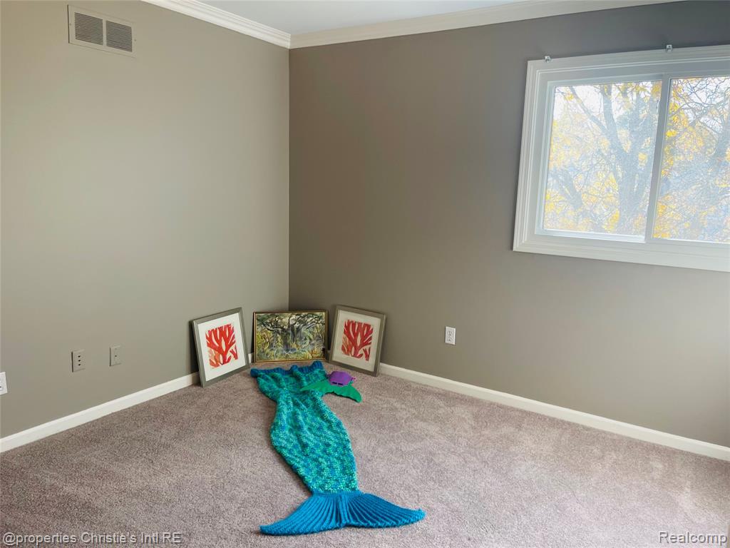 852 Linden Way, Auburn Hills, MI 48326 — Photo 44