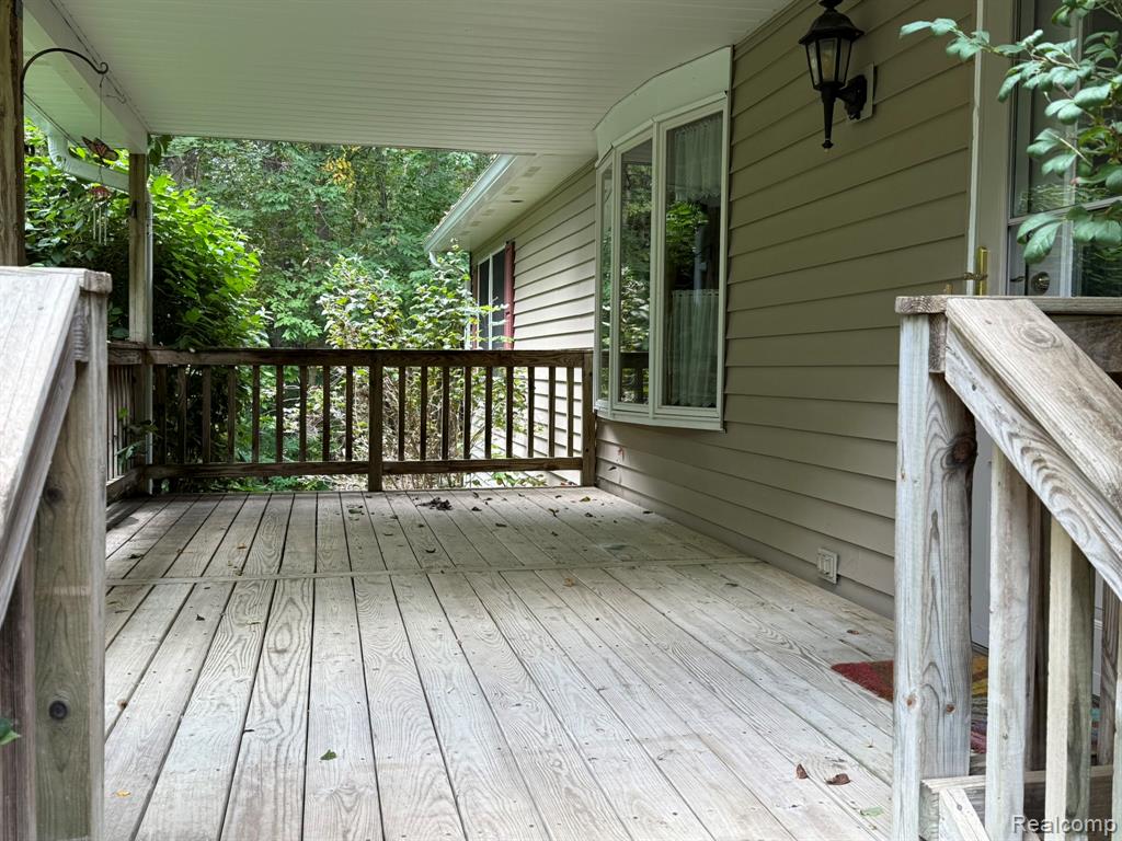 6855 Lyons Road, Imlay City, MI 48444 — Photo 4