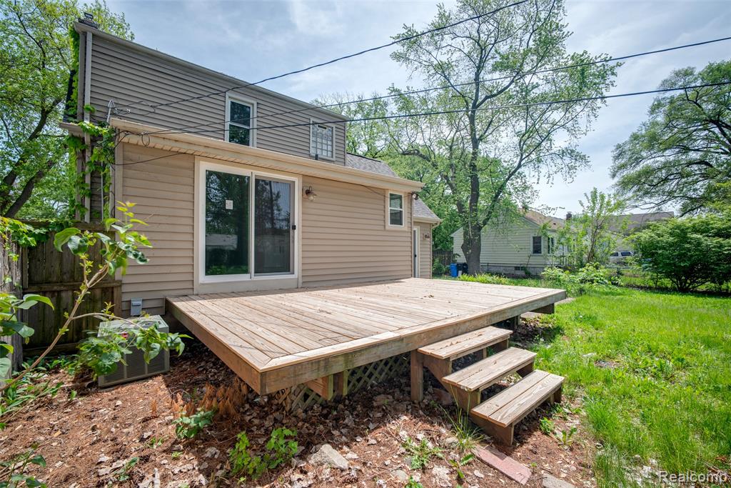 26059 Brush Street, Madison Heights, MI 48071 — Photo 36