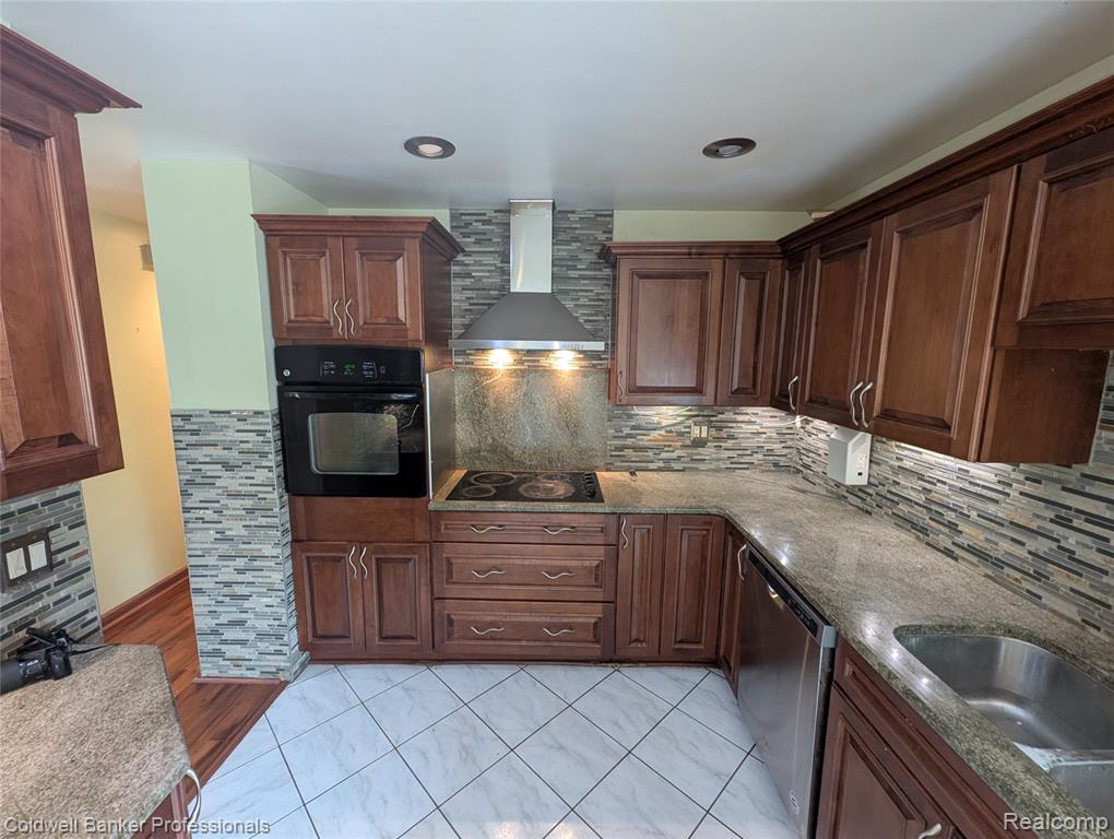 263 N Walnut Street, Mount Clemens, MI 48043 — Photo 11