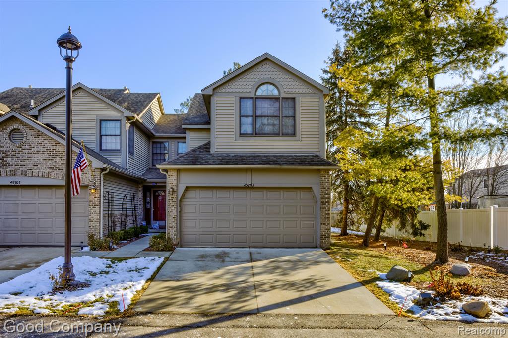 45293 HORSESHOE Circle, Canton, MI 48187 — Photo 40
