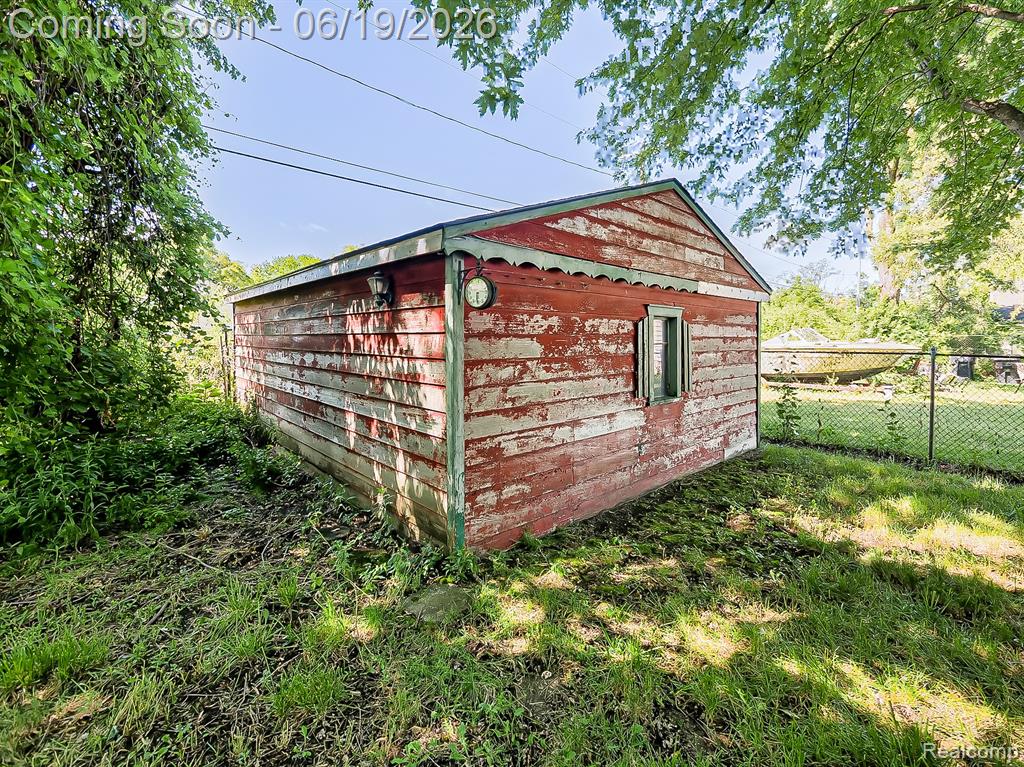 7681 Ellsworth Street, Detroit, MI 48238 — Photo 16